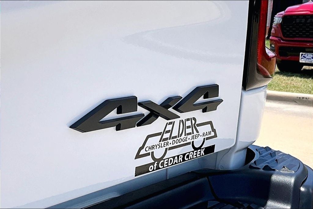 2026 RAM 2500 RAM 2500 TRADESMAN CREW CAB 4X4 6'4' BOX