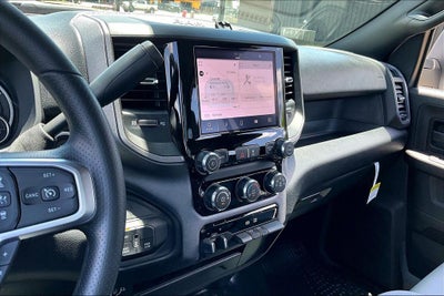 2026 RAM 2500 RAM 2500 TRADESMAN CREW CAB 4X4 6'4' BOX