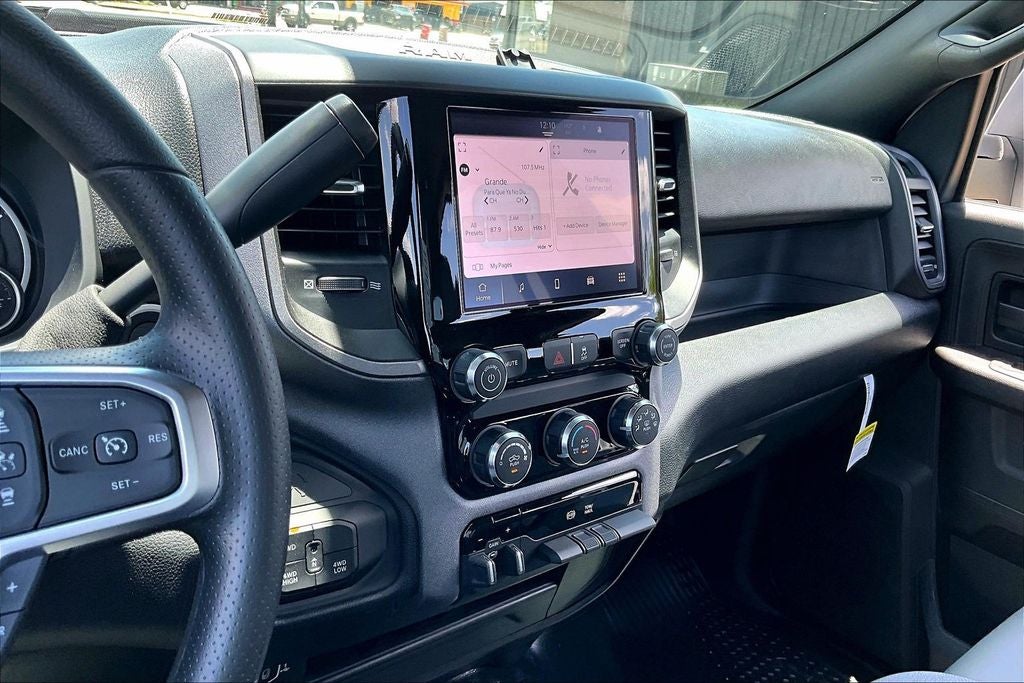 2026 RAM 2500 RAM 2500 TRADESMAN CREW CAB 4X4 6'4' BOX