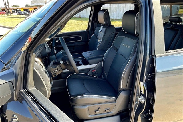 2025 RAM Ram 2500 RAM 2500 LARAMIE CREW CAB 4X4 6'4' BOX