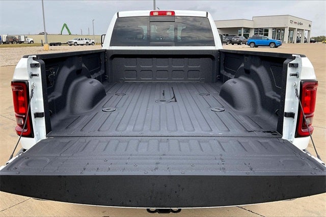 2026 RAM Ram 2500 RAM 2500 TRADESMAN CREW CAB 4X4 8' BOX