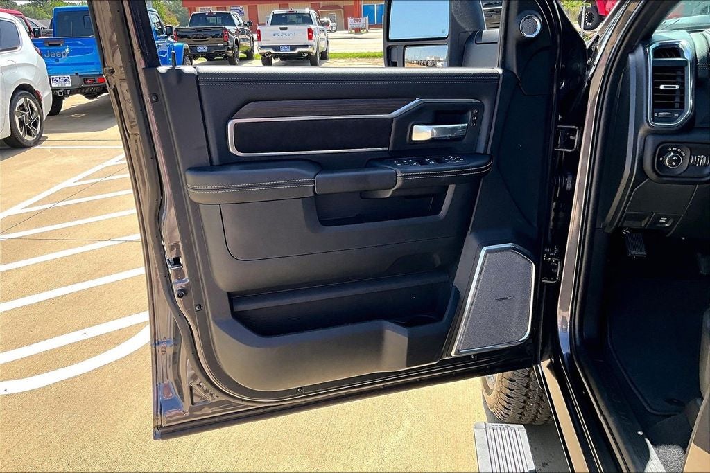 2026 RAM Ram 2500 RAM 2500 LARAMIE MEGA CAB 4X4 6'4' BOX