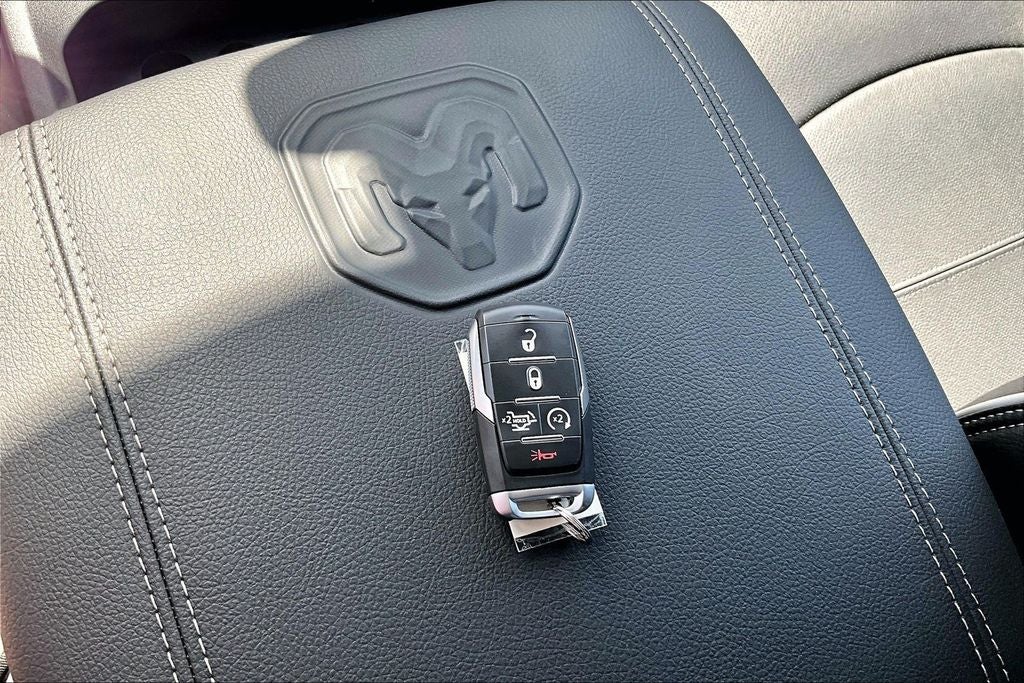 2026 RAM Ram 2500 RAM 2500 LARAMIE MEGA CAB 4X4 6'4' BOX