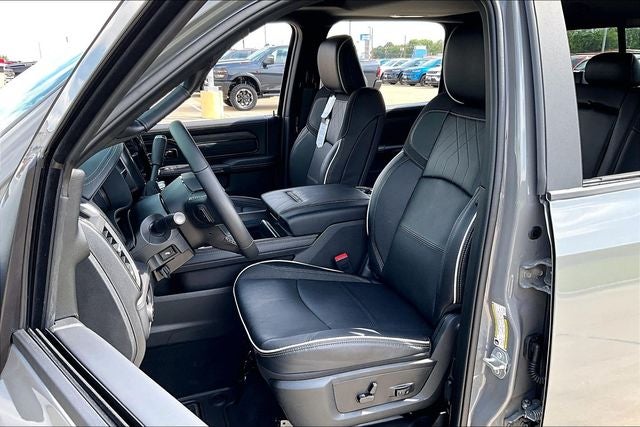 2026 RAM Ram 2500 RAM 2500 LIMITED MEGA CAB 4X4 6'4' BOX