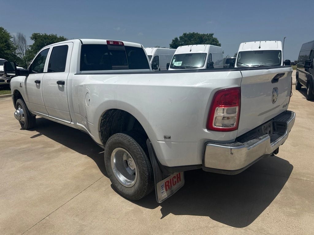 2024 RAM 3500 Tradesman Crew Cab 4x4 8' Box