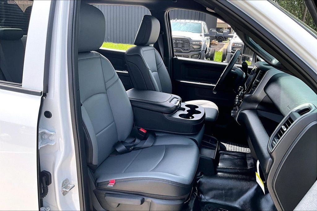 2026 RAM Ram 3500 RAM 3500 TRADESMAN CREW CAB 4X4 8' BOX