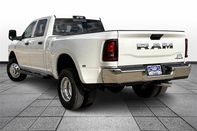 2026 RAM Ram 3500 RAM 3500 TRADESMAN CREW CAB 4X4 8' BOX