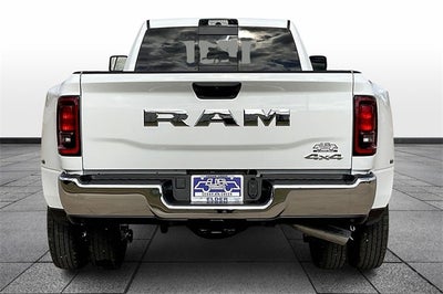 2026 RAM Ram 3500 RAM 3500 TRADESMAN CREW CAB 4X4 8' BOX