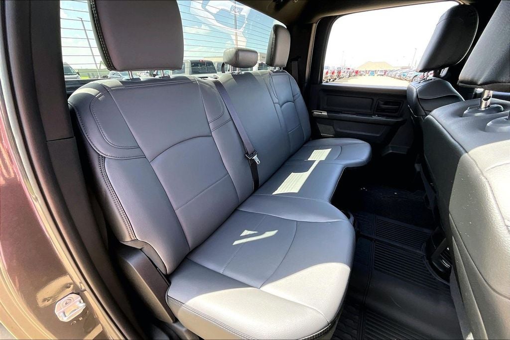 2026 RAM Ram 3500 RAM 3500 TRADESMAN CREW CAB 4X4 8' BOX