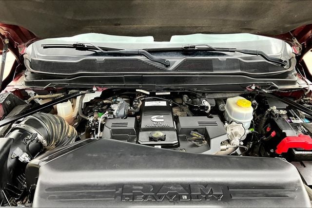 2023 RAM 3500 Tradesman Crew Cab 4x4 8' Box