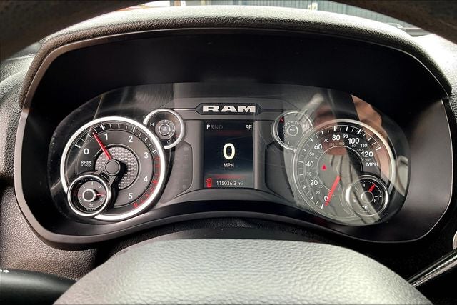 2023 RAM 3500 Tradesman Crew Cab 4x4 8' Box