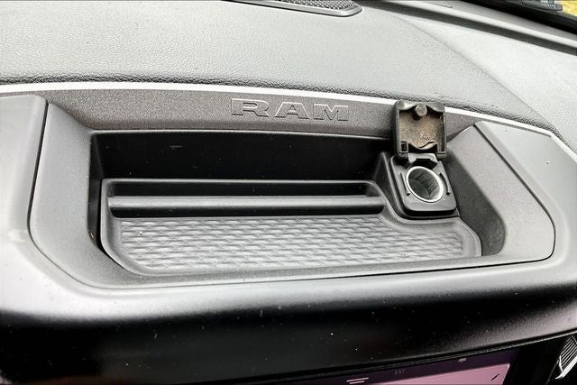 2023 RAM 3500 Tradesman Crew Cab 4x4 8' Box