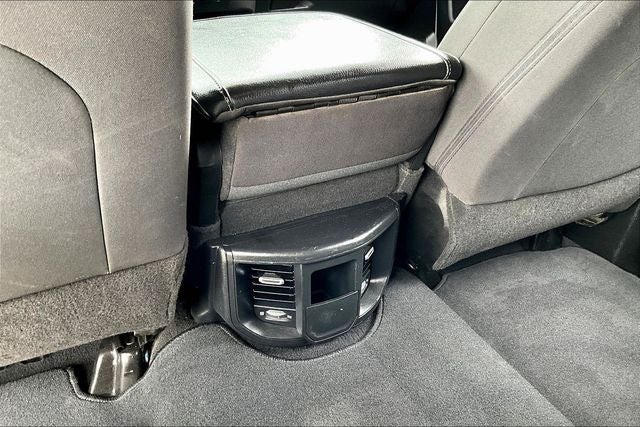 2023 RAM 3500 Tradesman Crew Cab 4x4 8' Box