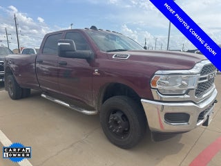 2023 RAM 3500 Tradesman Crew Cab 4x4 8' Box