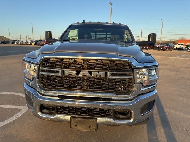 2019 RAM 3500 Tradesman Crew Cab 4x4 8' Box