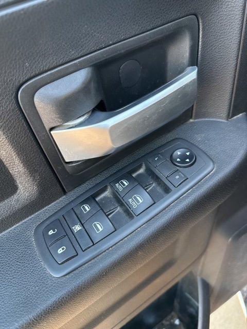 2019 RAM 3500 Tradesman Crew Cab 4x4 8' Box