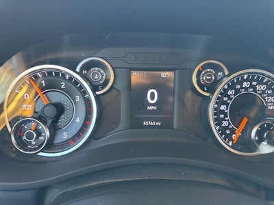 2019 RAM 3500 Tradesman Crew Cab 4x4 8' Box