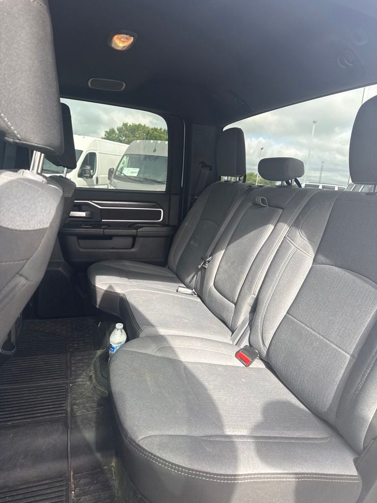 2024 RAM 3500 Big Horn Crew Cab 4x4 8' Box