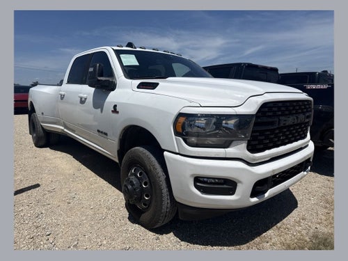 2024 RAM 3500 Lone Star Crew Cab 4x4 8' Box