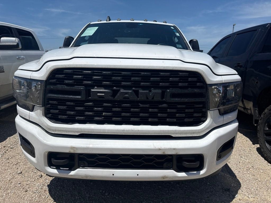 2024 RAM 3500 Lone Star Crew Cab 4x4 8' Box