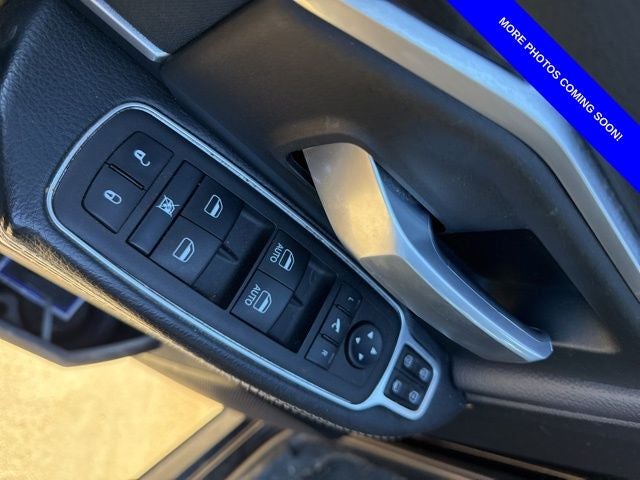 2024 RAM 3500 Lone Star Crew Cab 4x4 8' Box