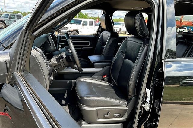 2024 RAM 3500 Lone Star Crew Cab 4x4 8' Box