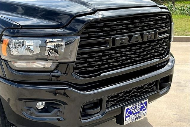 2024 RAM 3500 Lone Star Crew Cab 4x4 8' Box