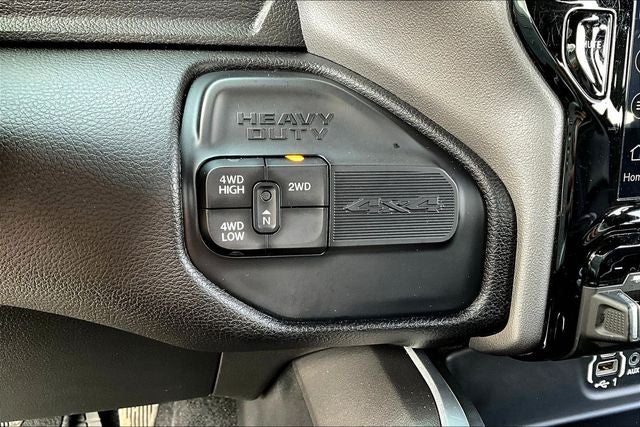 2024 RAM 3500 Lone Star Crew Cab 4x4 8' Box