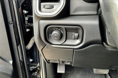 2024 RAM 3500 Lone Star Crew Cab 4x4 8' Box