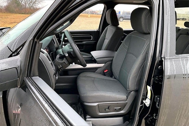 2026 RAM 3500 Lone Star Crew Cab 4x4 8' Box