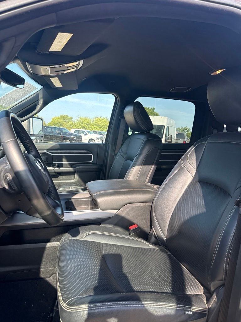 2024 RAM 3500 Big Horn Crew Cab 4x4 8' Box