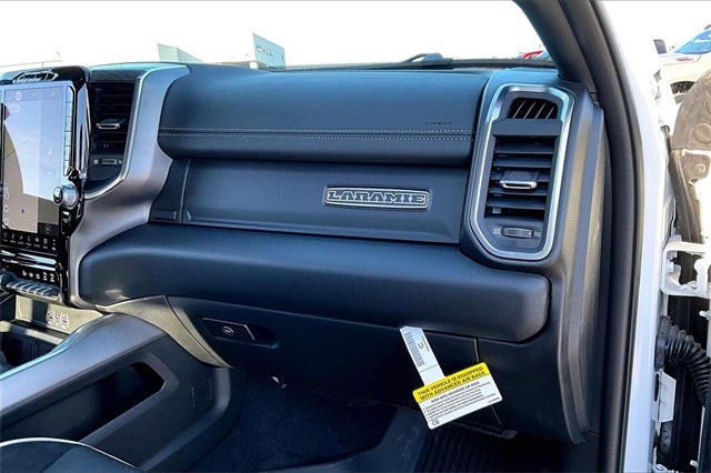 2026 RAM Ram 3500 RAM 3500 LARAMIE CREW CAB 4X4 8' BOX