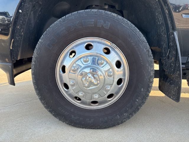 2023 RAM 3500 Laramie Crew Cab 4x4 8' Box