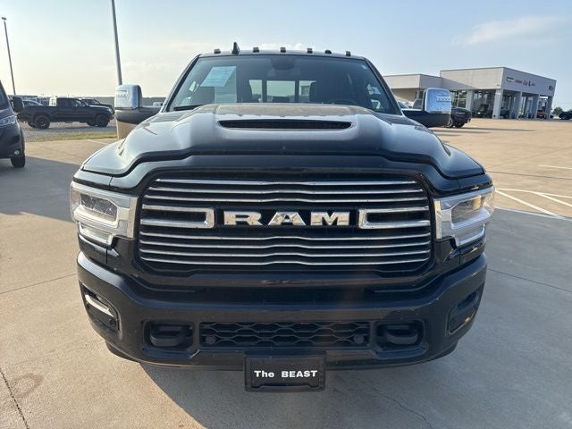 2023 RAM 3500 Laramie Crew Cab 4x4 8' Box