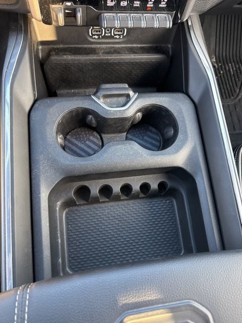 2023 RAM 3500 Laramie Crew Cab 4x4 8' Box