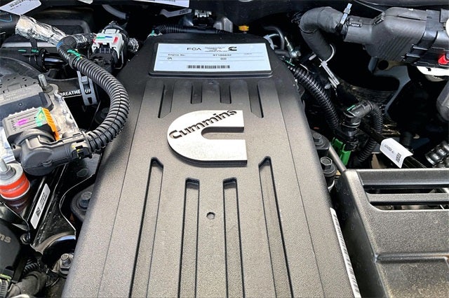 2026 RAM Ram 3500 RAM 3500 LARAMIE CREW CAB 4X4 8' BOX