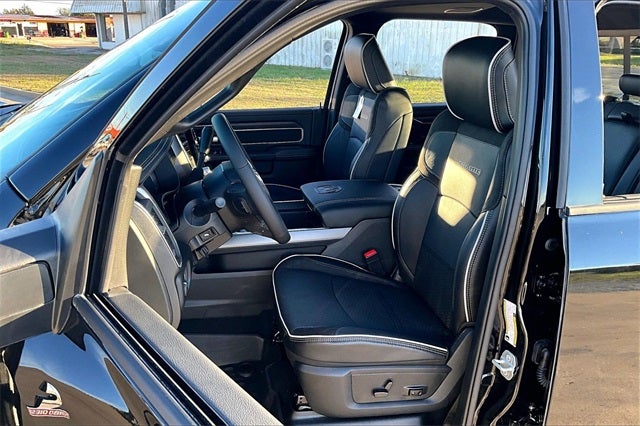 2026 RAM Ram 3500 RAM 3500 LARAMIE CREW CAB 4X4 8' BOX