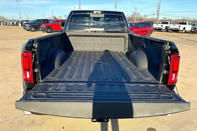 2026 RAM Ram 3500 RAM 3500 LARAMIE CREW CAB 4X4 8' BOX