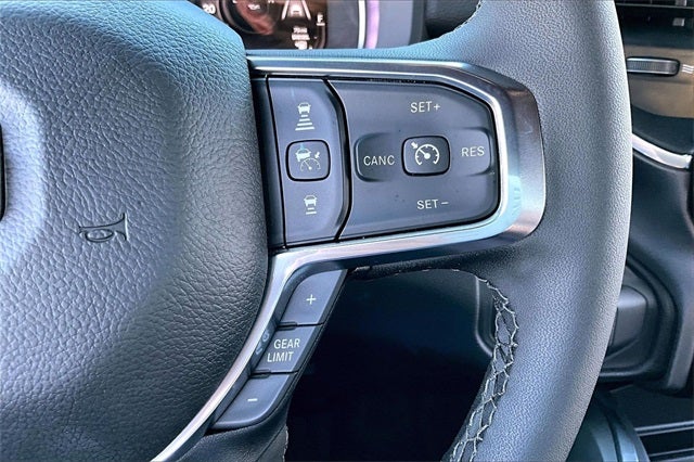 2026 RAM Ram 3500 RAM 3500 LARAMIE CREW CAB 4X4 8' BOX