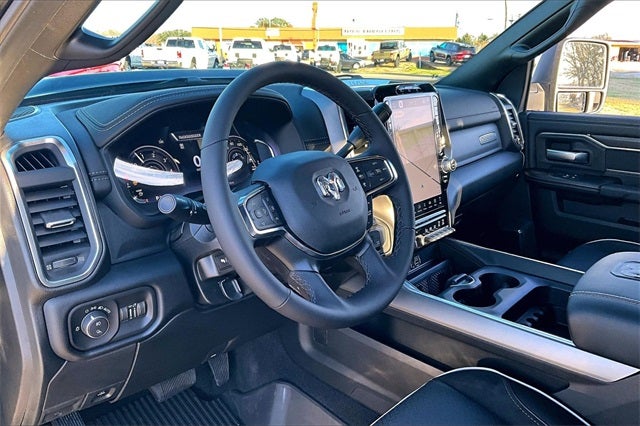 2026 RAM Ram 3500 RAM 3500 LARAMIE CREW CAB 4X4 8' BOX