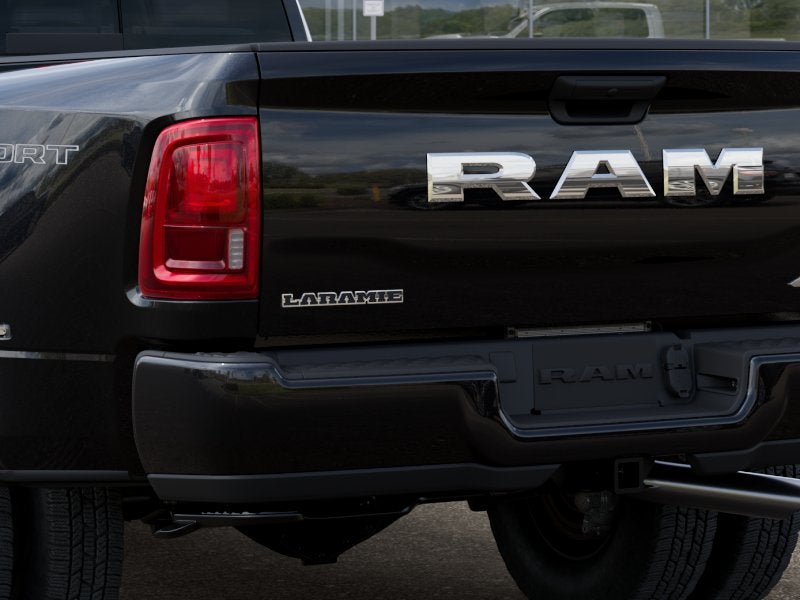 2026 RAM Ram 3500 RAM 3500 LARAMIE CREW CAB 4X4 8' BOX