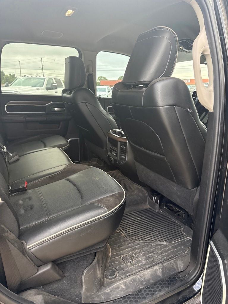 2024 RAM 3500 Laramie Crew Cab 4x4 8' Box