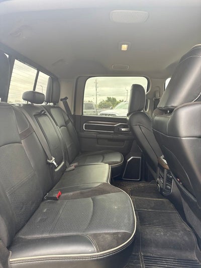 2024 RAM 3500 Laramie Crew Cab 4x4 8' Box