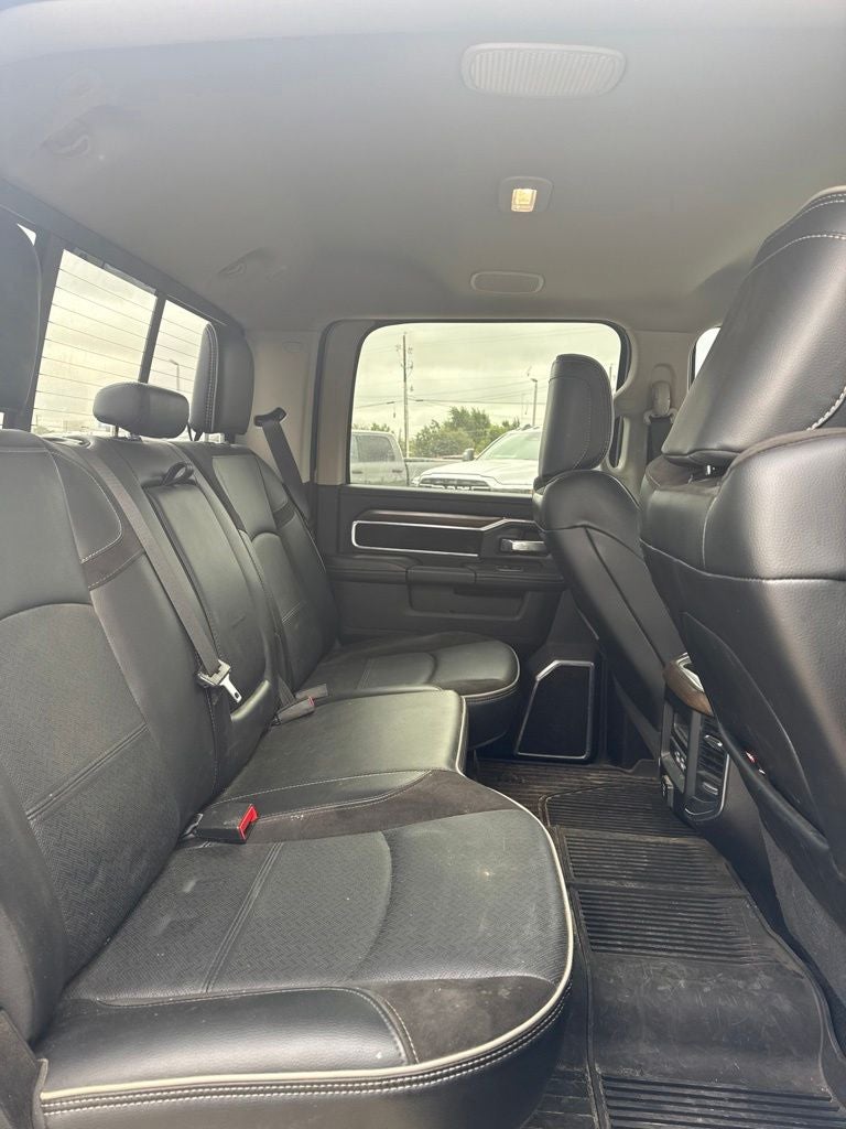 2024 RAM 3500 Laramie Crew Cab 4x4 8' Box