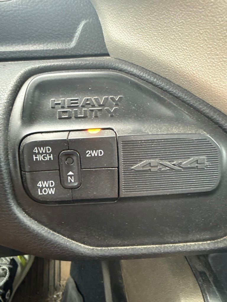 2024 RAM 3500 Laramie Crew Cab 4x4 8' Box
