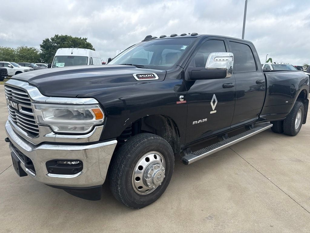 2024 RAM 3500 Laramie Crew Cab 4x4 8' Box
