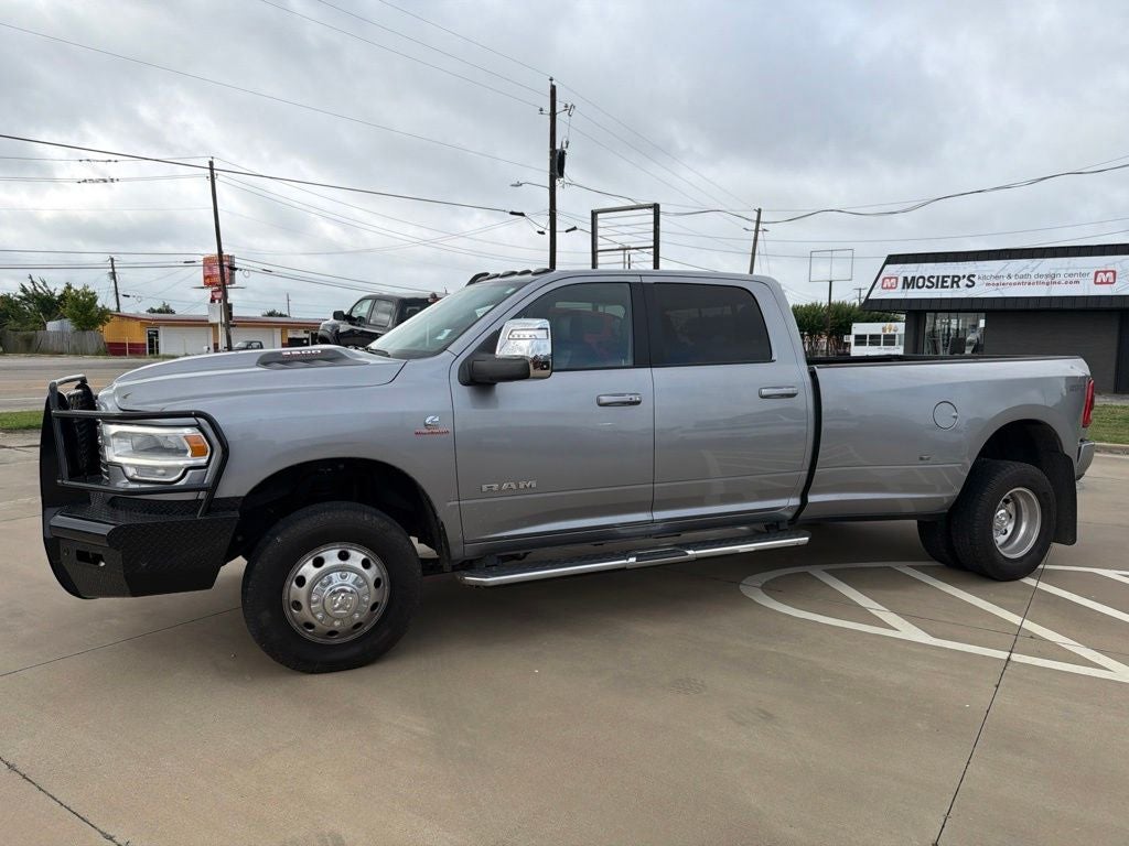 2024 RAM 3500 Laramie Crew Cab 4x4 8' Box
