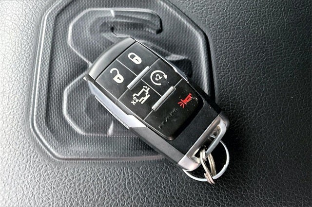 2023 RAM 3500 Laramie Crew Cab 4x4 8' Box