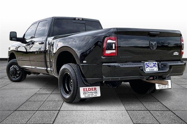 2023 RAM 3500 Laramie Crew Cab 4x4 8' Box