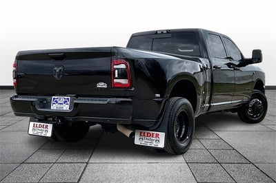 2023 RAM 3500 Laramie Crew Cab 4x4 8' Box